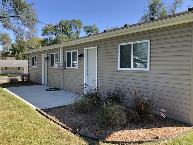 Notting Hill Duplexes in Belton, MO - Building Photo - Building Photo