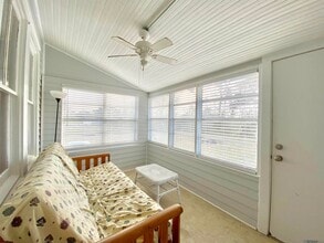 14039 Young Rd in Gonzales, LA - Foto de edificio - Building Photo