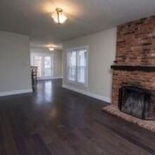 1077 S Roanoke Ave in Springfield, MO - Building Photo - Building Photo