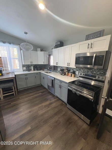 3311 Woodland Dr in Tobyhanna, PA - Foto de edificio - Building Photo