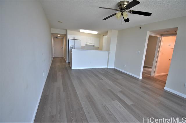 1448 Young St in Honolulu, HI - Building Photo