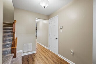 403 Alba Rd in Fredericksburg, VA - Building Photo - Building Photo