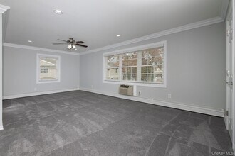 55 Fairfield Way in Commack, NY - Building Photo - Building Photo