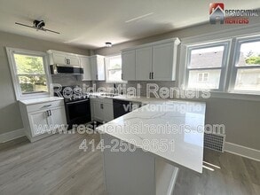 5426 N 41st St in Milwaukee, WI - Building Photo - Building Photo