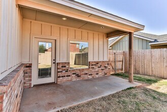 2516 111th St in Lubbock, TX - Building Photo - Building Photo