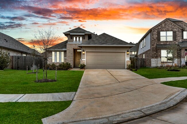 property at 31619 Madrone Berry Ct