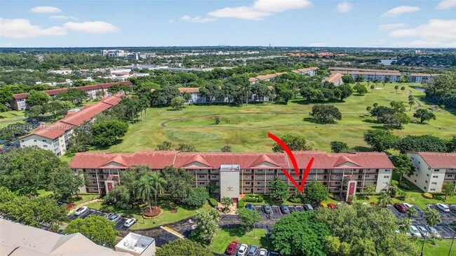 701 SW 128th Ave in Pembroke Pines, FL - Building Photo - Building Photo