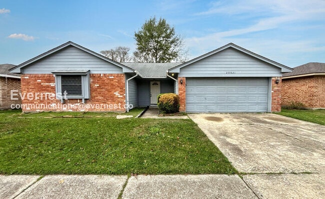 property at 20021 Cottonglade Ln