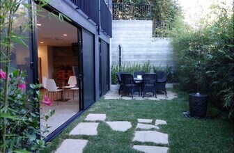 2849 Seattle Dr in Los Angeles, CA - Building Photo - Building Photo