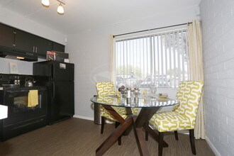 Westmount at Downtown Tempe Apartments in Tempe, AZ - Building Photo - Interior Photo
