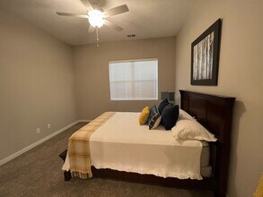 1725 Hillcrest Dr in Bellevue, NE - Building Photo - Building Photo