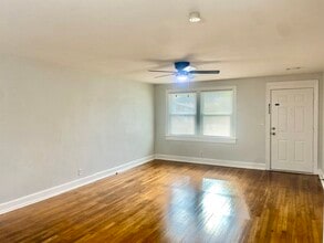 516 36th Ave N, Unit B in Myrtle Beach, SC - Foto de edificio - Building Photo