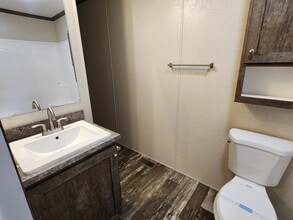 150 Birch Ct in Belleville, MI - Building Photo - Building Photo