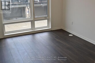 811 Stanstead Path in Oshawa, ON - Building Photo - Building Photo