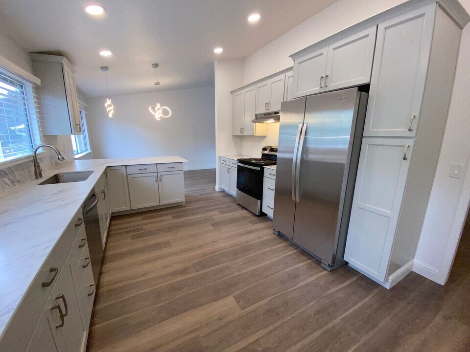 1796 Woodtrail Dr in Sparks, NV - Building Photo