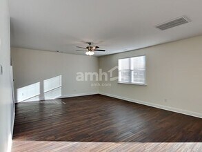 2068 Williamshire Ln in Nashville, TN - Building Photo - Building Photo