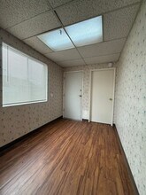 319 F St in Taft, CA - Building Photo - Building Photo