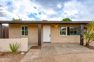 4115 N 42nd Pl in Phoenix, AZ - Building Photo - Building Photo