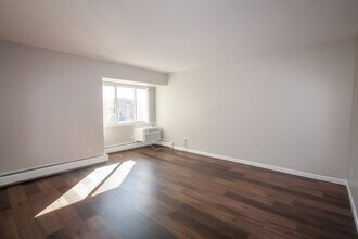 The PARK in Lincoln Park, MI - Building Photo - Building Photo