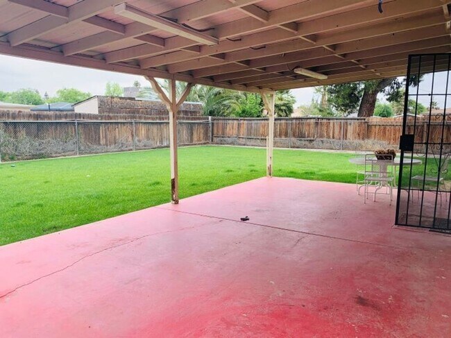 property at 3201 Earnest Ct