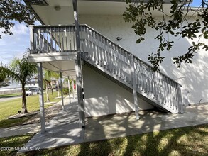 318 Arricola Ave in St. Augustine, FL - Foto de edificio - Building Photo