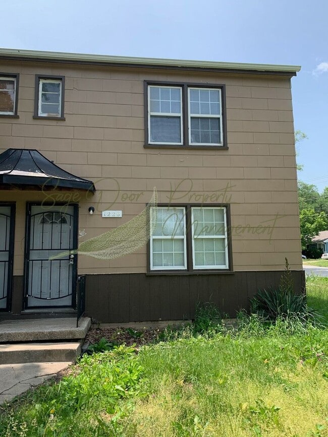 property at 1226 N Union St