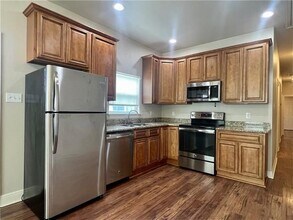 235 Oak Ave in Harahan, LA - Building Photo - Building Photo