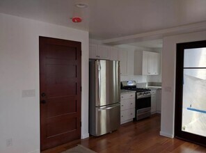 81 Park Ave, Unit 81 in Long Beach, CA - Foto de edificio - Building Photo
