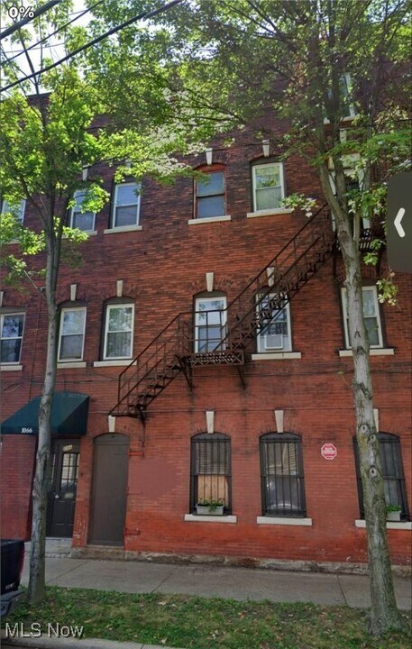 1066 E 62nd St in Cleveland, OH - Building Photo