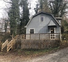 26 Craven Hill Cir in Black Mountain, NC - Building Photo