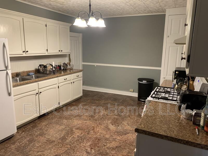419 W Orange St in Lancaster, PA - Building Photo
