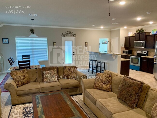921 Karey Dr in Temple, TX - Building Photo - Building Photo