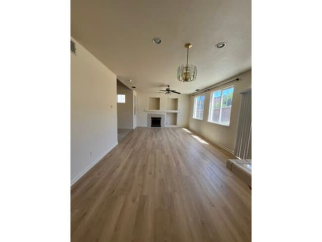 1071 Chesapeake Dr in Pittsburg, CA - Building Photo - Building Photo