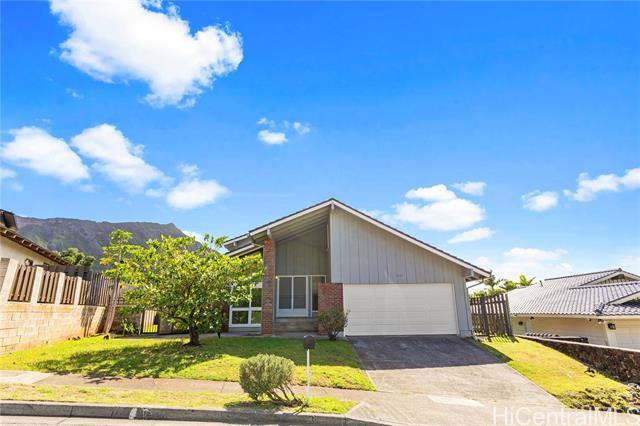 property at 7247 Alakoko St