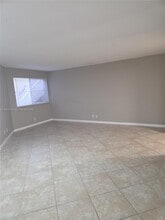9755 Westview Dr in Coral Springs, FL - Building Photo - Building Photo