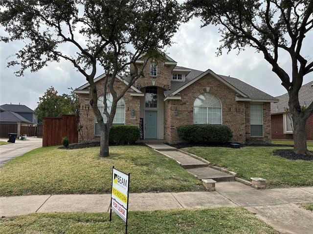 1483 Forest Oaks Ct in Frisco, TX - Foto de edificio