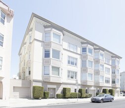 3701 Divisadero St in San Francisco, CA - Building Photo - Building Photo