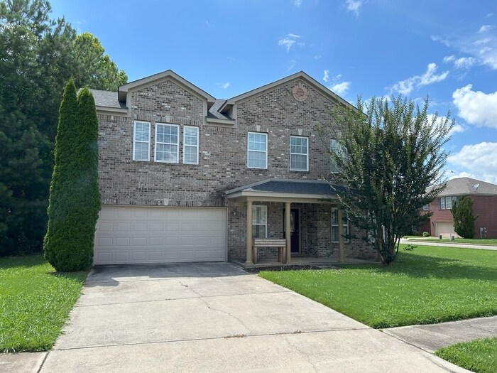 230 Laramie Circle in Madison, AL - Building Photo