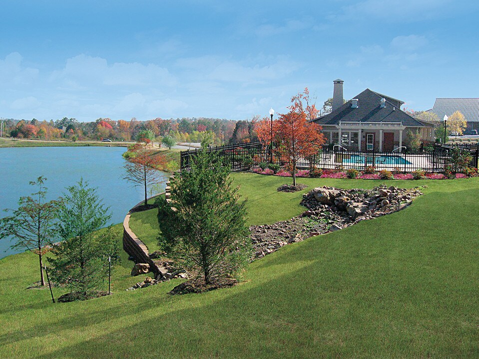 The Cedars at Wellington Lake in Little Rock, AR - Foto de edificio