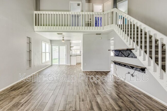 1419 Persimmon Way in Lakeland, FL - Building Photo - Building Photo