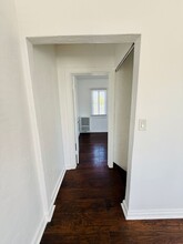 1801 W 39th St in Los Angeles, CA - Building Photo - Building Photo