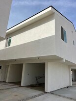 1611 261st St, Unit 1613 in Harbor City, CA - Building Photo