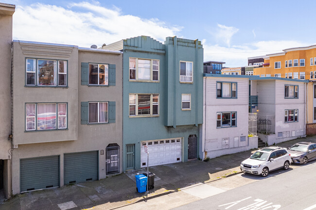 6827-6833 Geary Blvd in San Francisco, CA - Foto de edificio - Building Photo