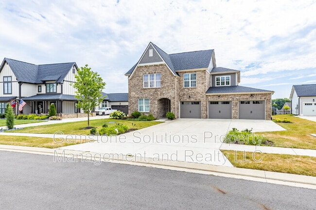 7284 Ludlow Dr in College Grove, TN - Building Photo - Building Photo