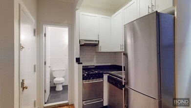 312 E 91st St in New York, NY - Building Photo - Building Photo