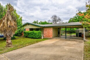 1117 Colony N Dr in Austin, TX - Building Photo