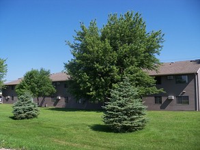 Heartland Senior Apartments in Redfield, SD - Building Photo - Building Photo