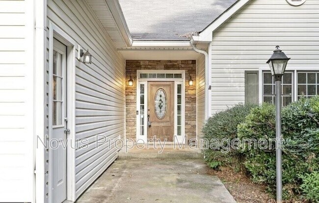 61 Mulberry Pl in Douglasville, GA - Building Photo - Building Photo