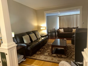 750 Irving Pl in Secaucus, NJ - Building Photo - Building Photo