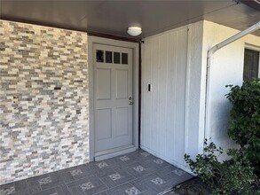 3433 Laurel Dale Dr in Tampa, FL - Building Photo - Building Photo
